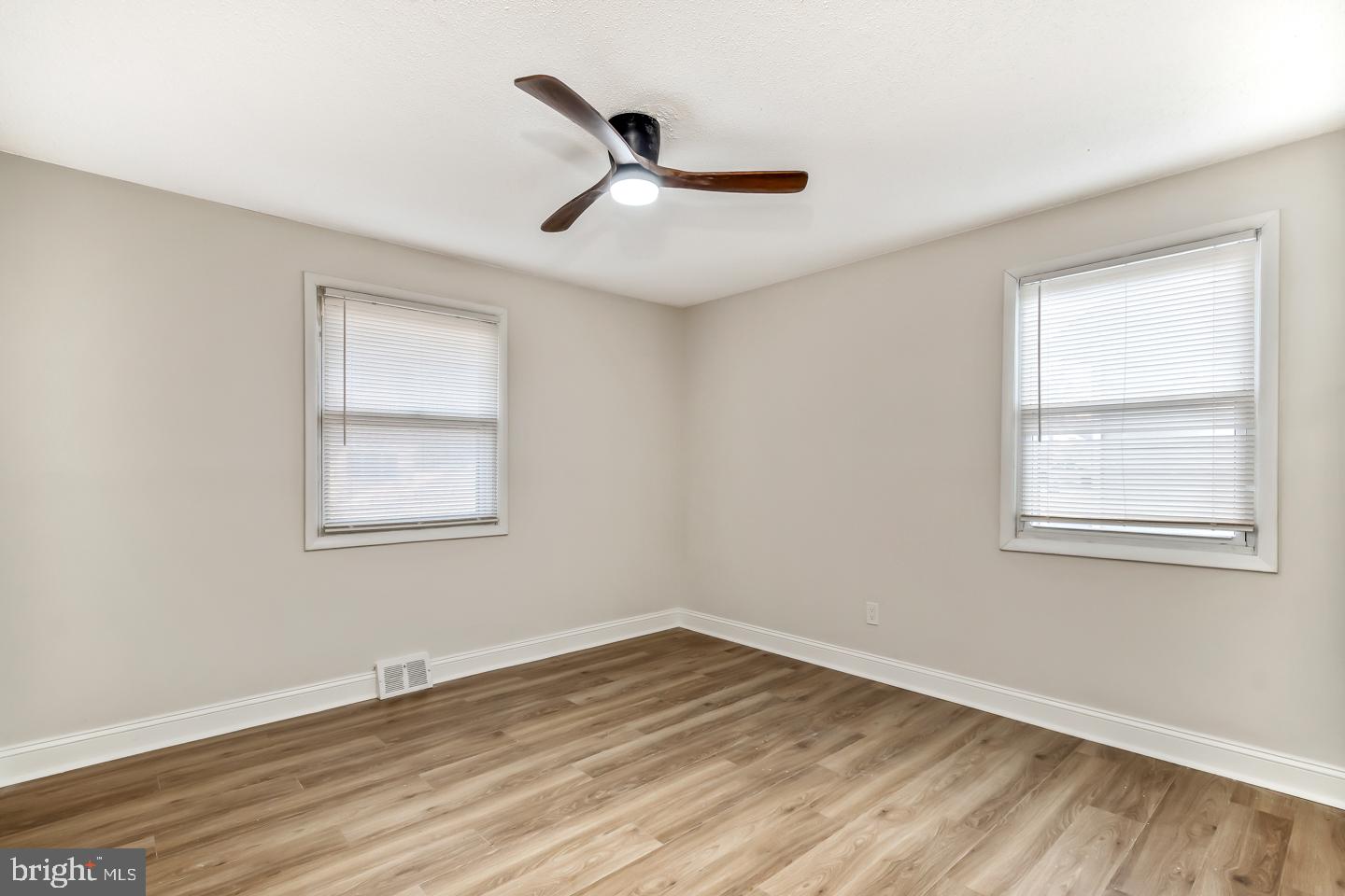 12 Overbrook Ave Property Photo 10