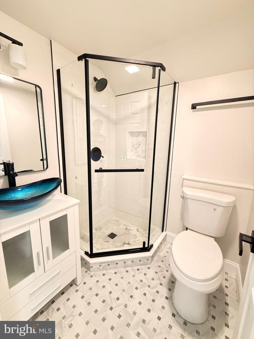 12 Overbrook Ave Property Photo 19