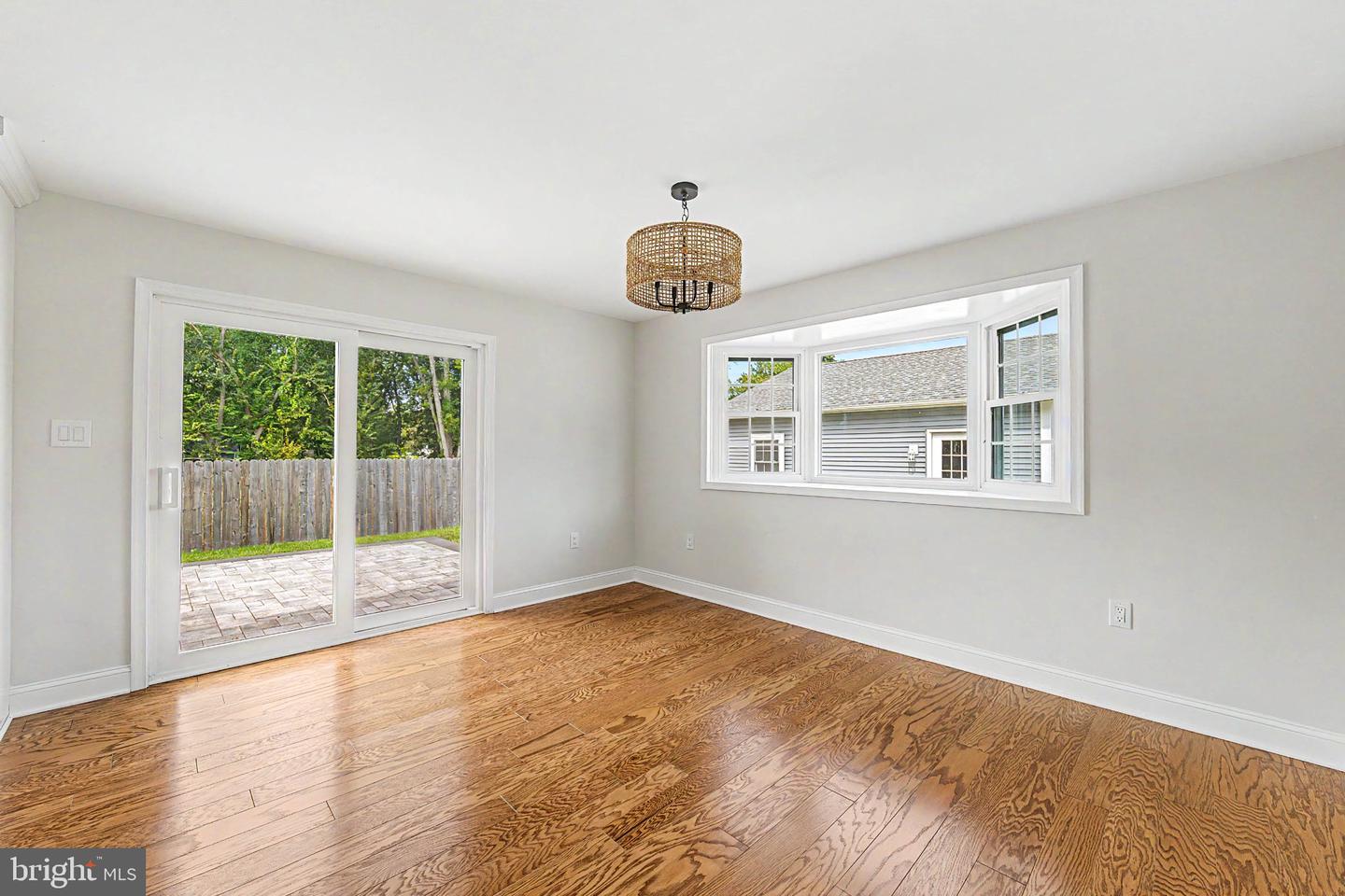 4 S Maple Ave Property Photo 13