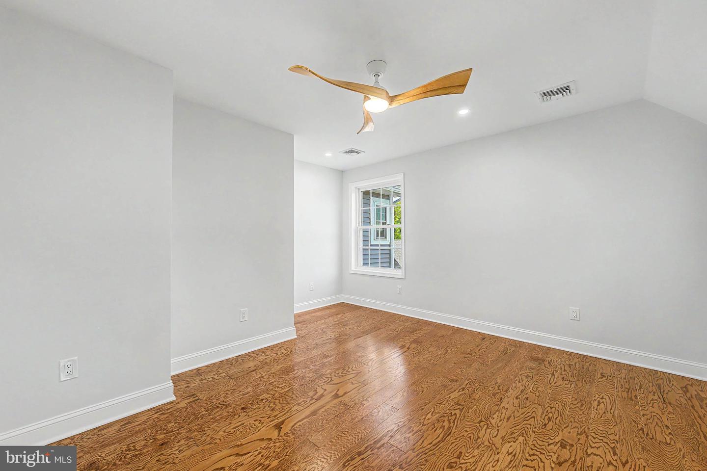4 S Maple Ave Property Photo 19