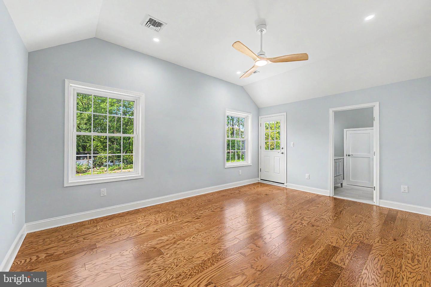 4 S Maple Ave Property Photo 22