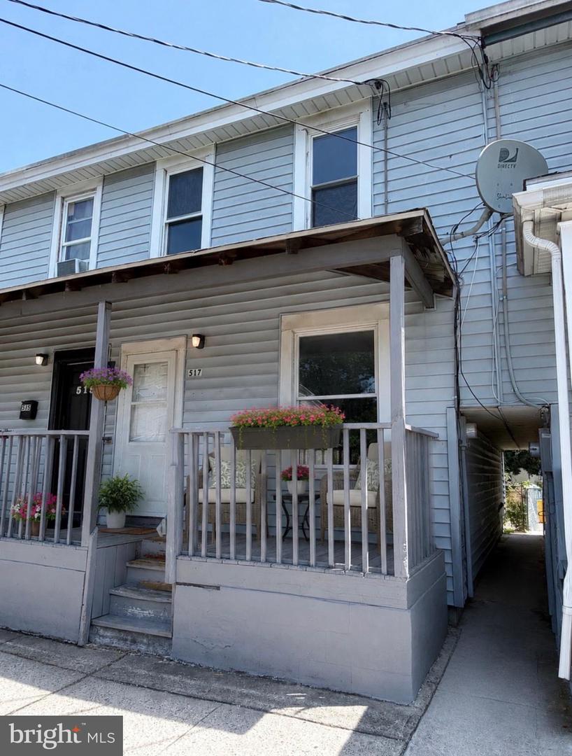 517 Linden Ave Property Photo 1
