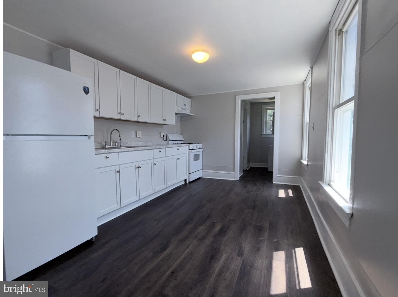517 Linden Ave Property Photo 11