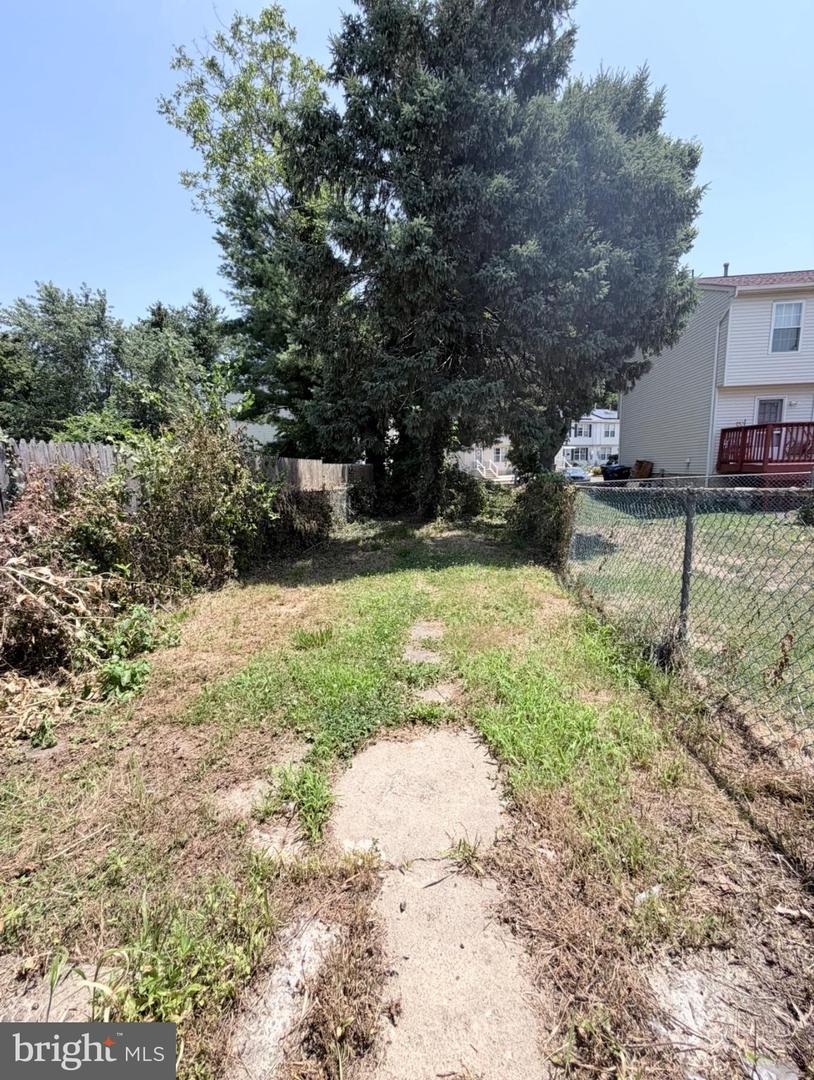 517 Linden Ave Property Photo 23