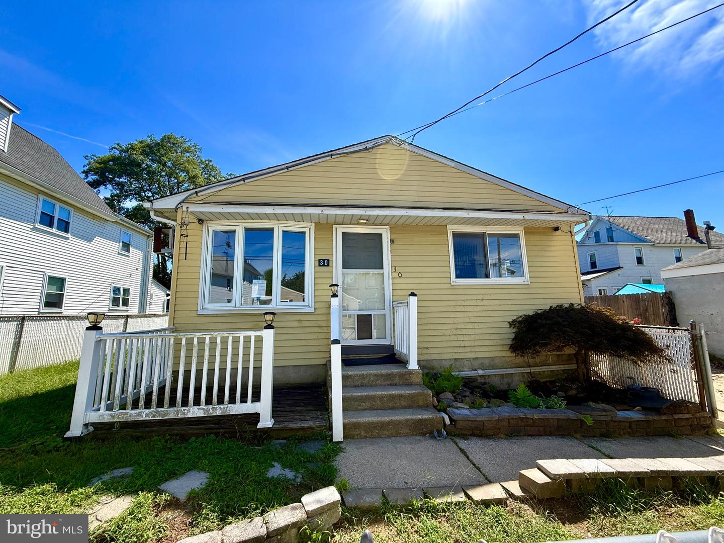 30 JEFFERSON ST Property Photo 1