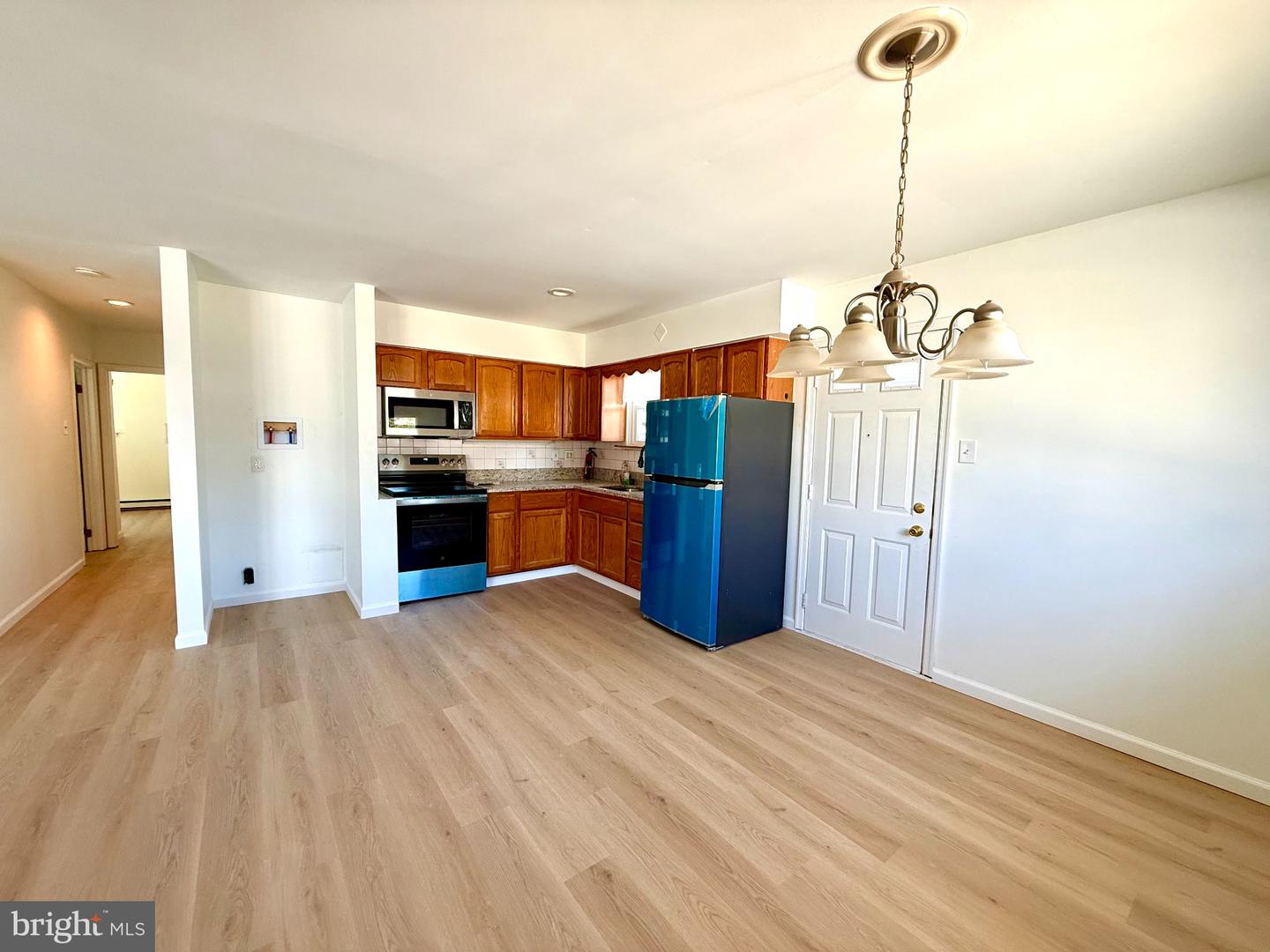 30 Jefferson St Property Photo 10