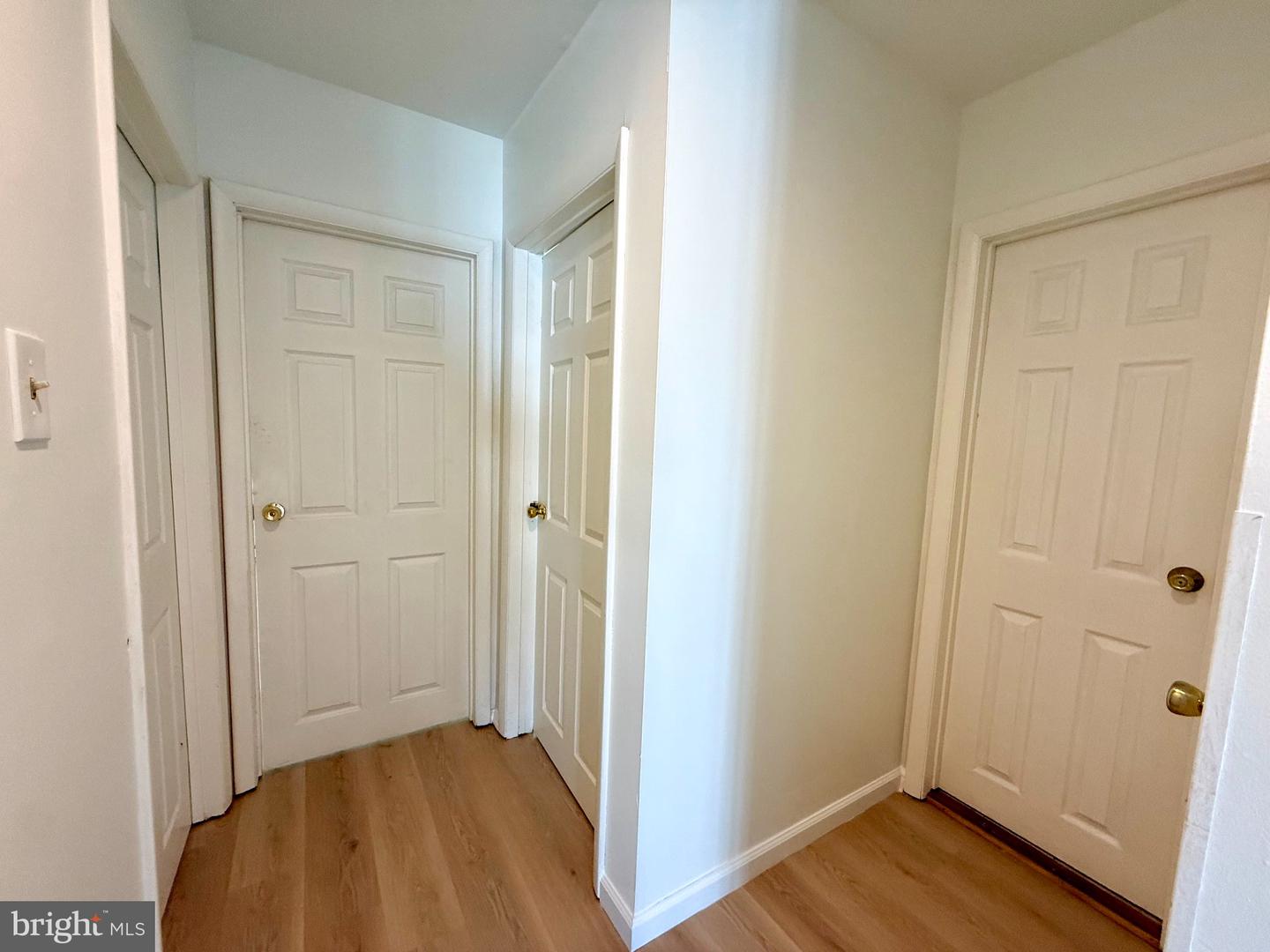 30 Jefferson St Property Photo 13