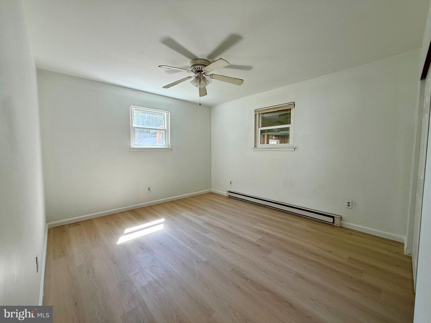 30 Jefferson St Property Photo 19