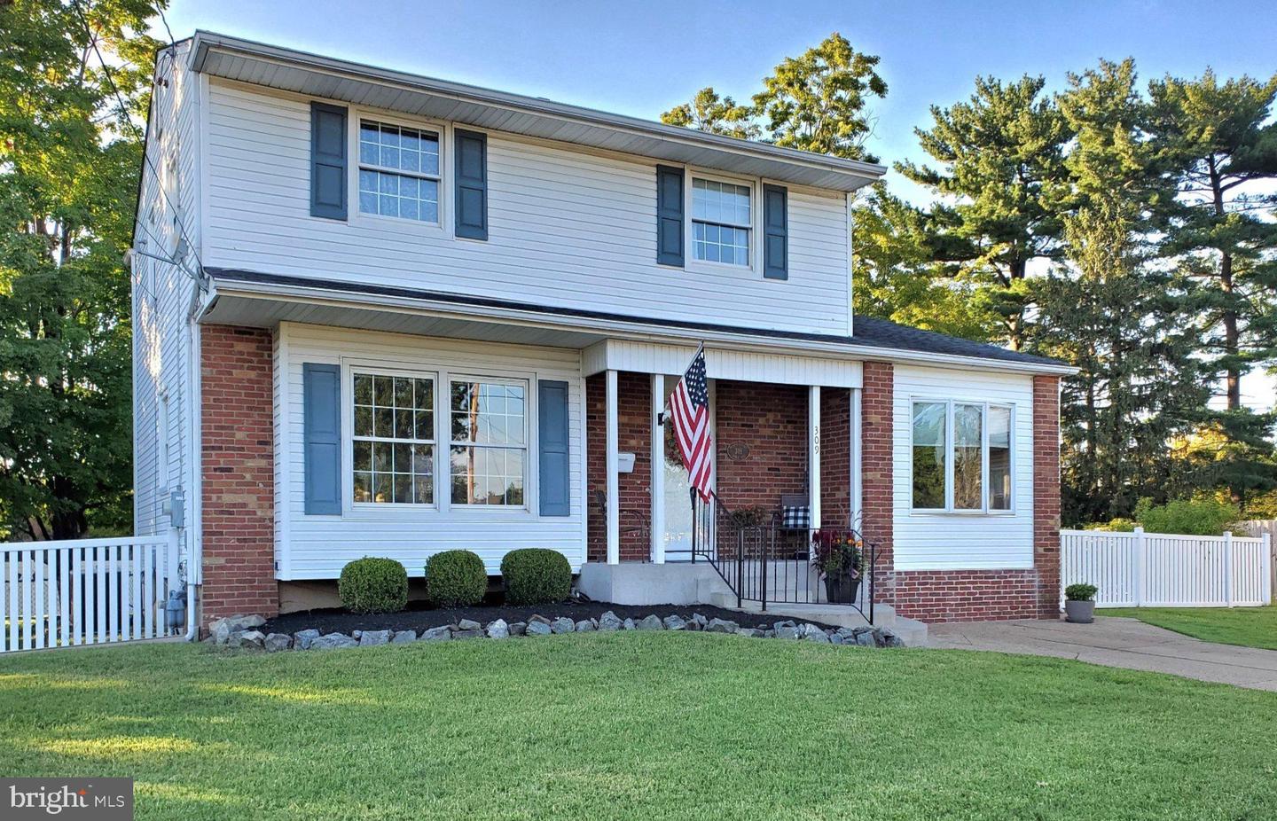 309 Ithaca Ct Property Photo 1
