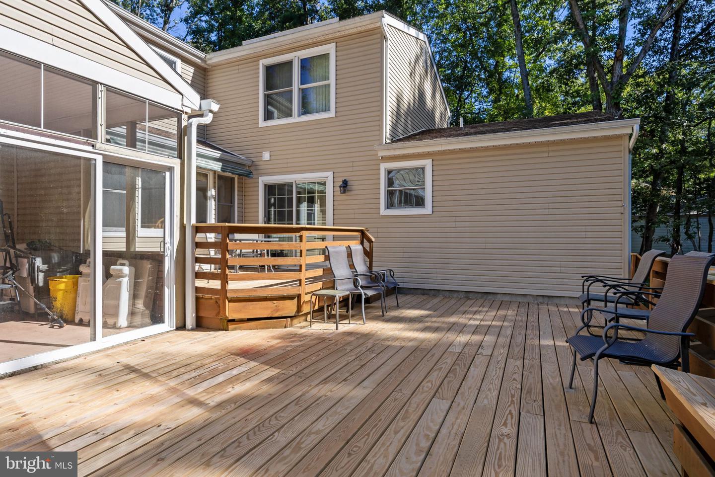107 Shadow Lake Dr Property Photo 8