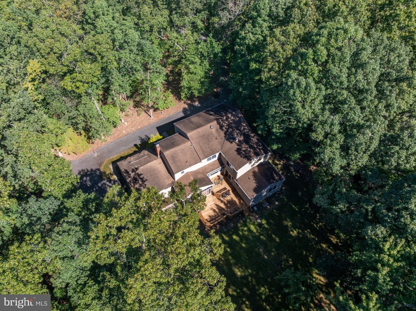 107 Shadow Lake Dr Property Photo 10