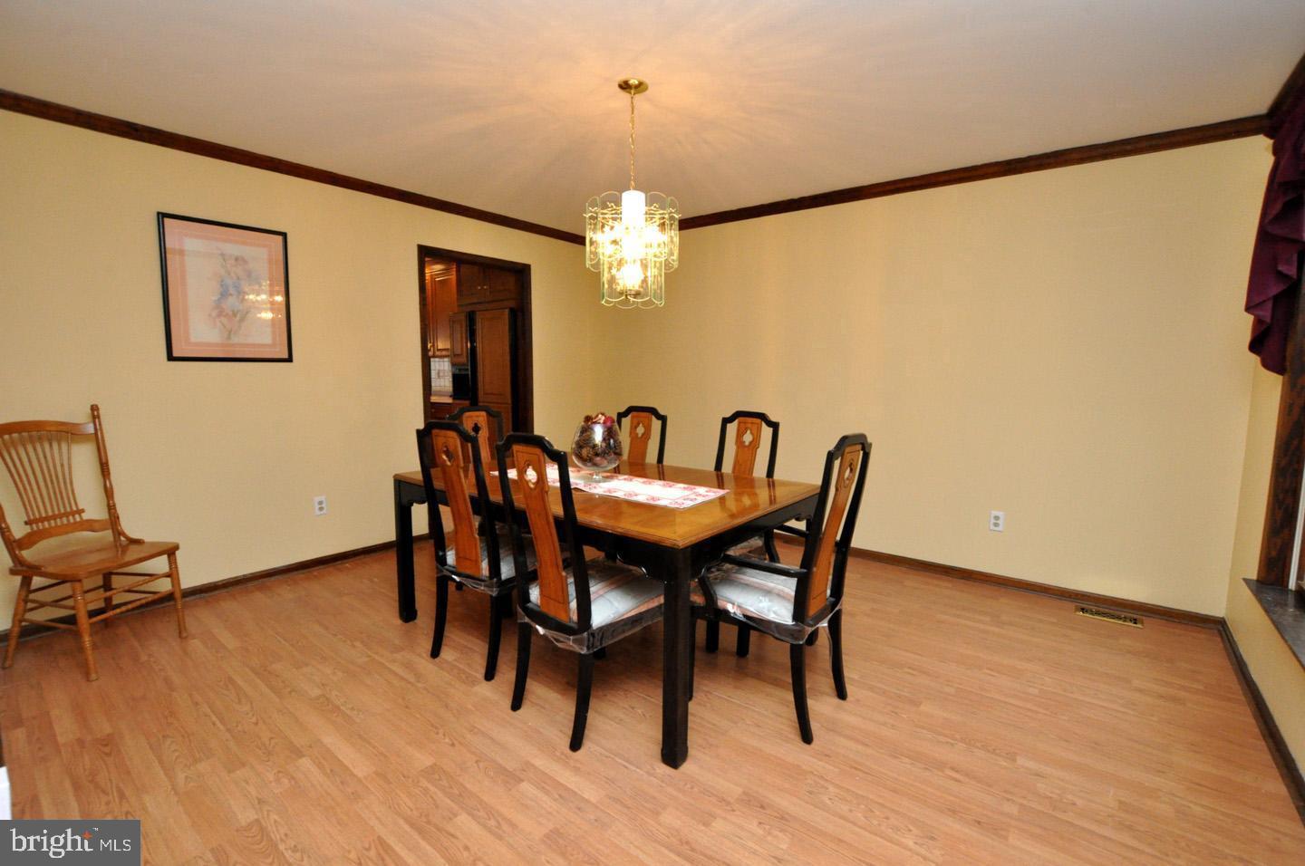 107 Shadow Lake Dr Property Photo 18
