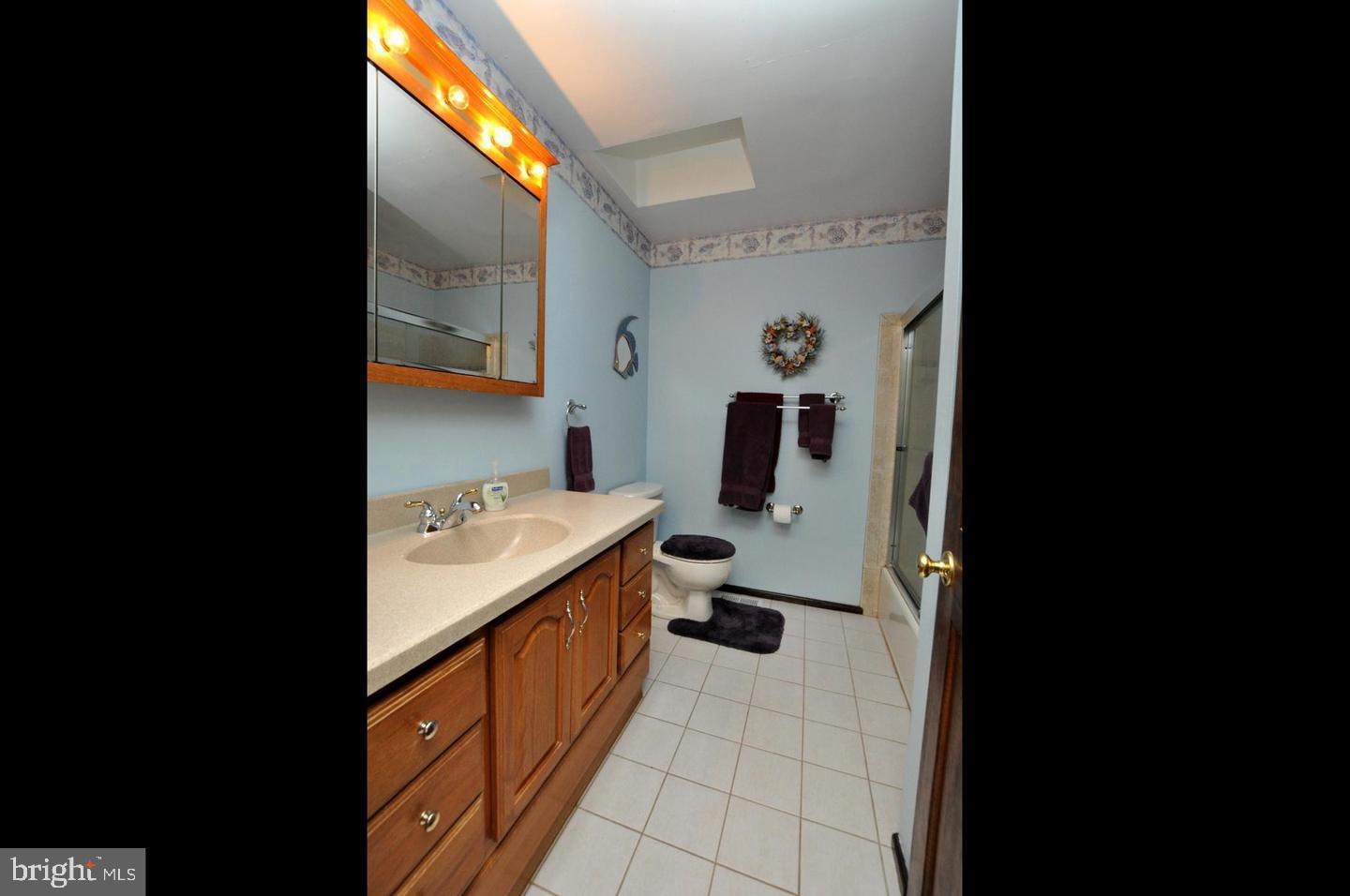 107 Shadow Lake Dr Property Photo 35