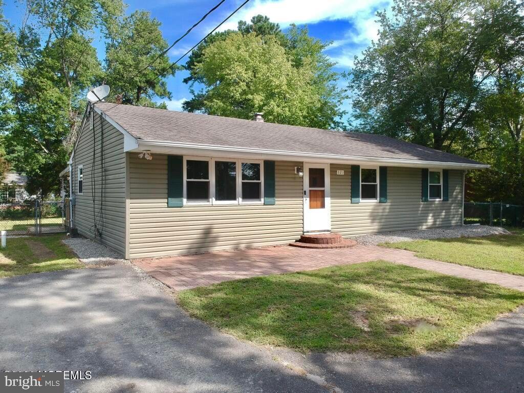 321 Cherokee Dr Property Photo 16