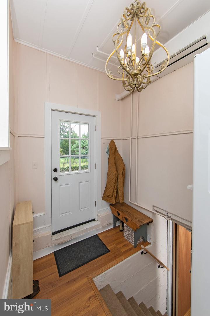 303 Van Sciver St Property Photo 27
