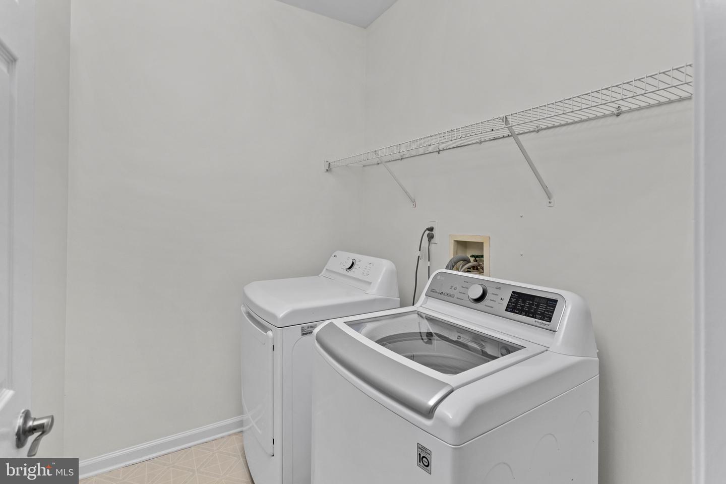 6 Durham Dr Property Photo 18