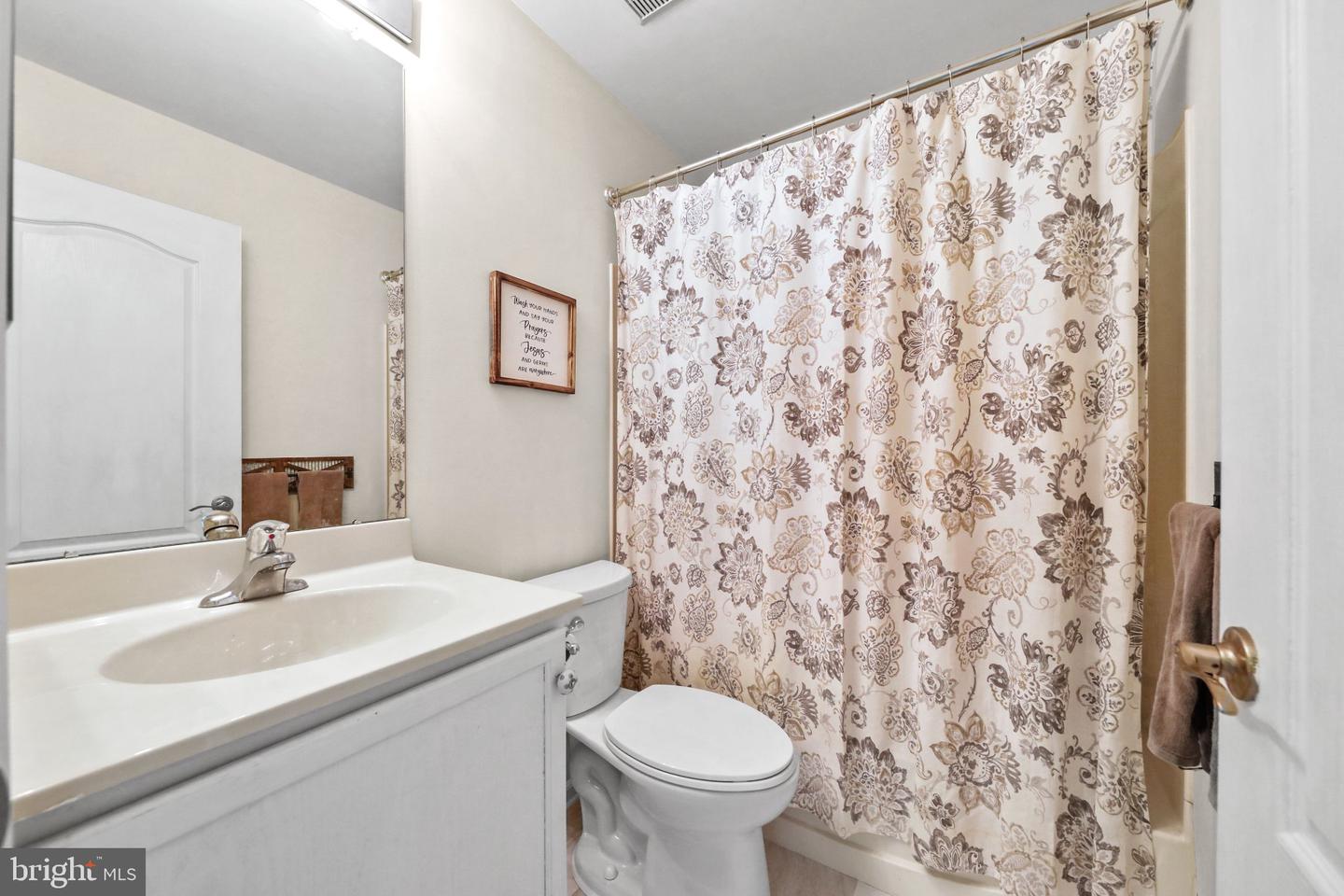 506 Nottingham Pl Property Photo 25