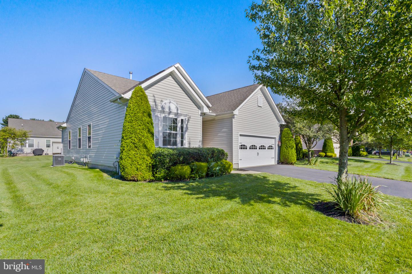 21 Applegate Dr Property Photo 2