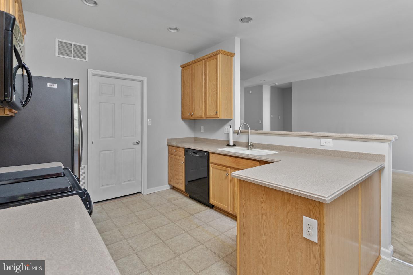 21 Applegate Dr Property Photo 12