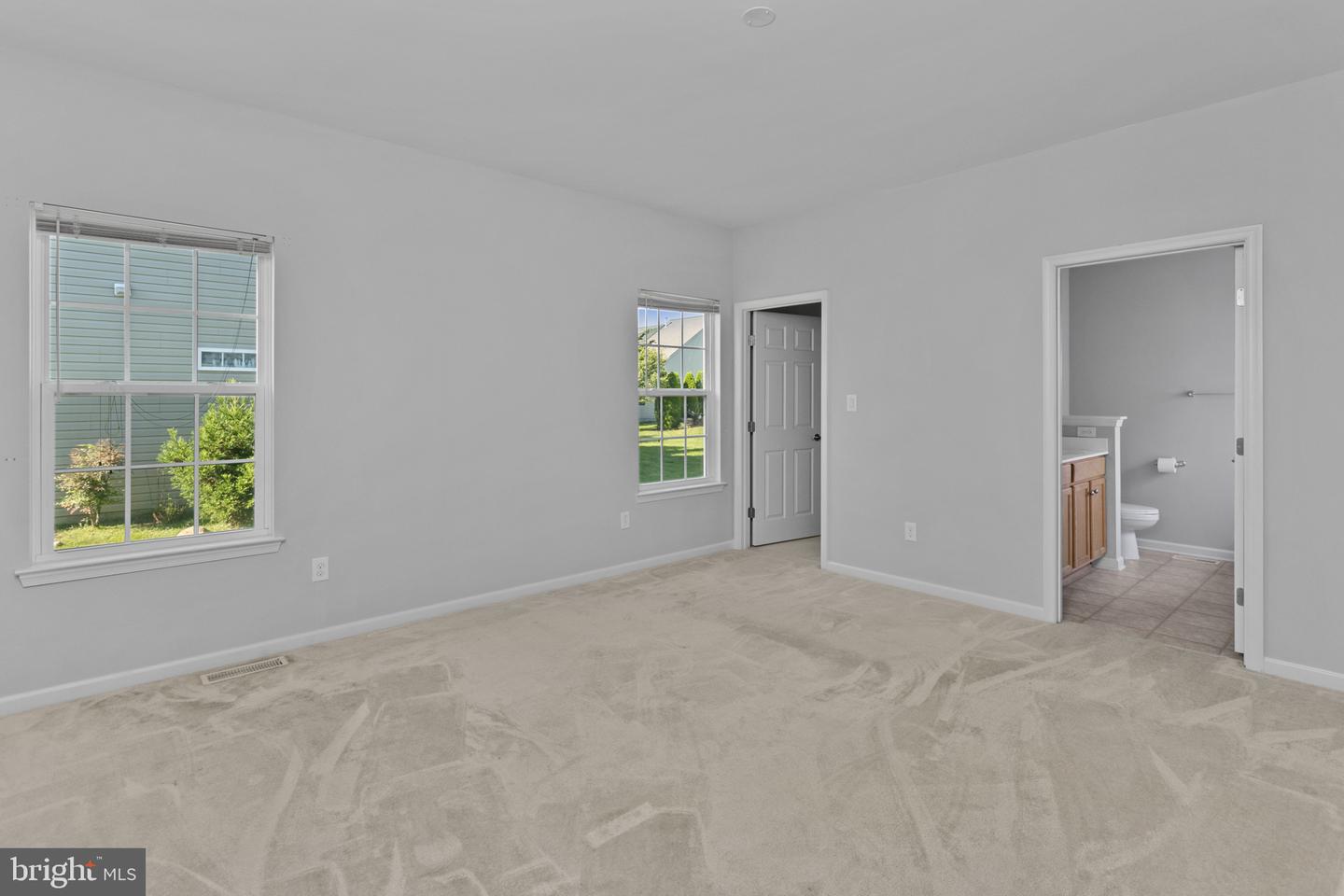 21 Applegate Dr Property Photo 16