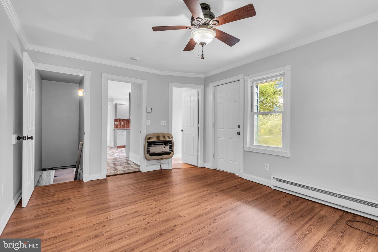 212 Clifton Ave Property Photo 22