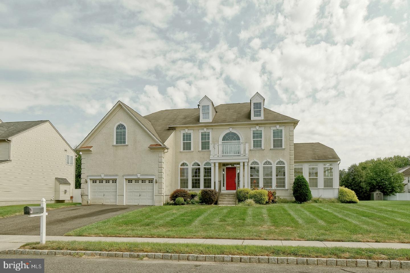 7 Dudley Dr Property Photo 2