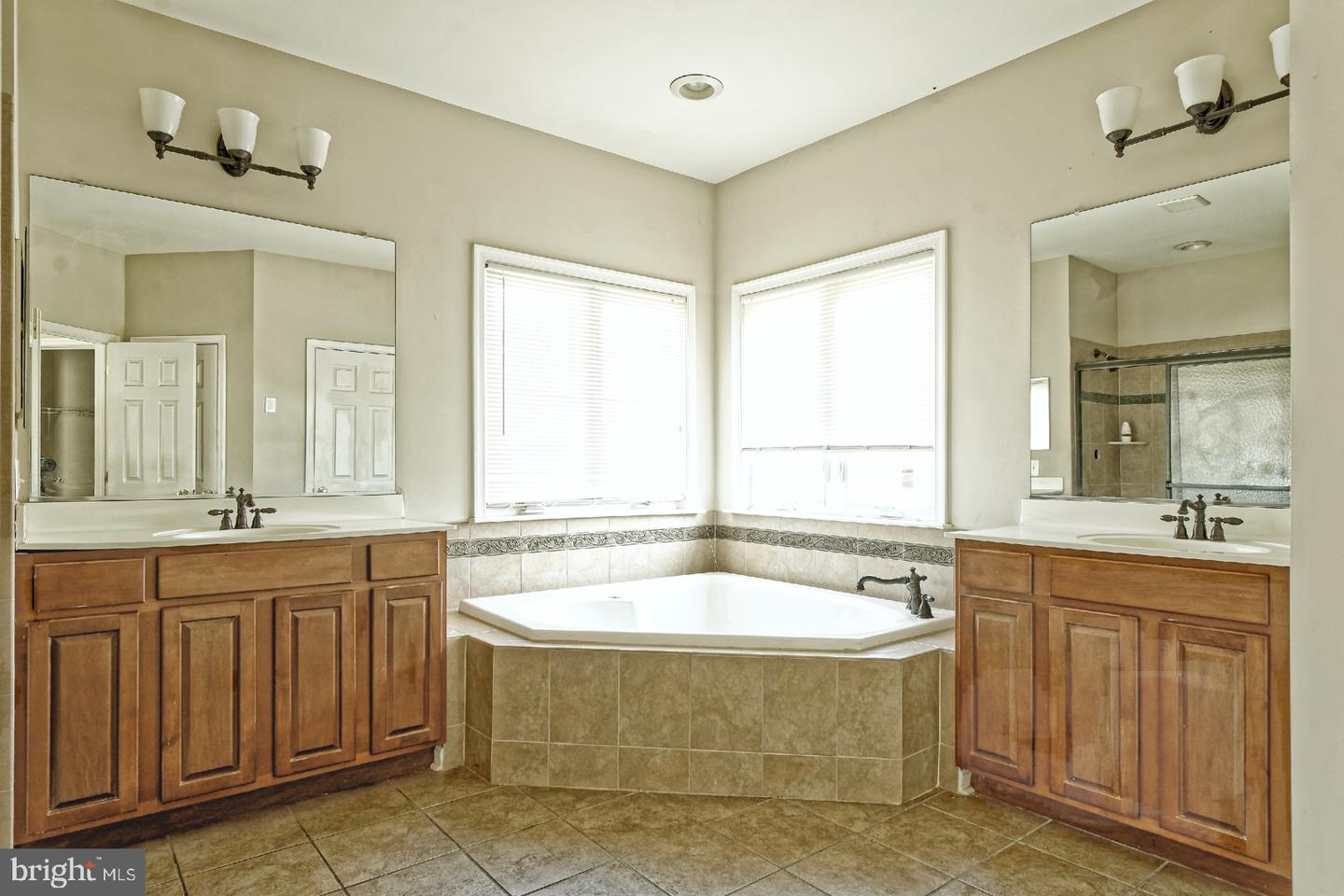 7 Dudley Dr Property Photo 24