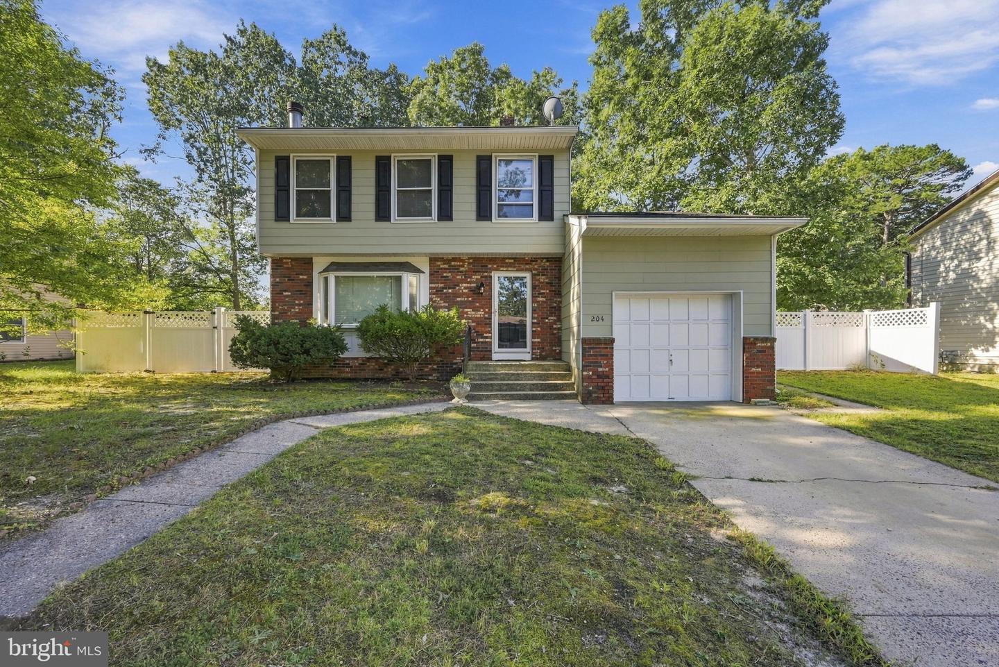 204 Idaho Trl Property Photo 1
