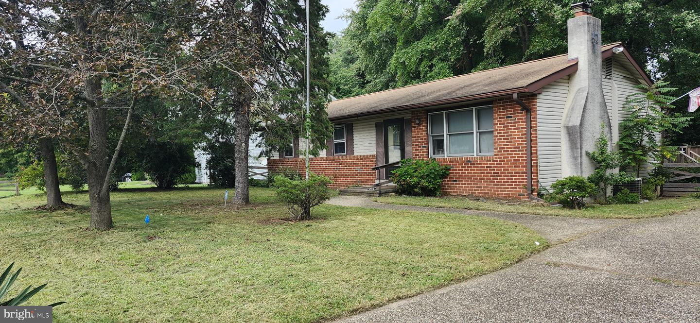229 Charleston Rd Property Photo 1