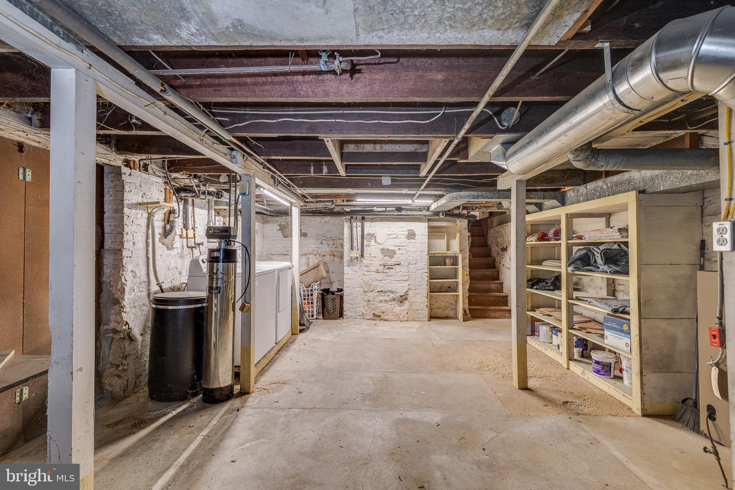 26 Chestnut St Property Photo 27