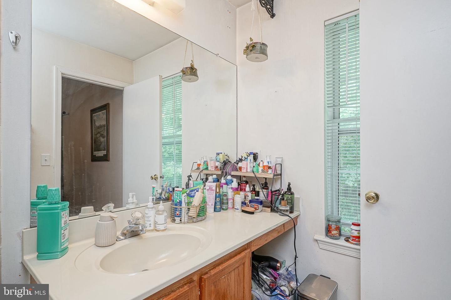 107 Whisper Ct Property Photo 24