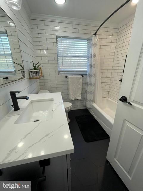 903 Cedar St Property Photo 15