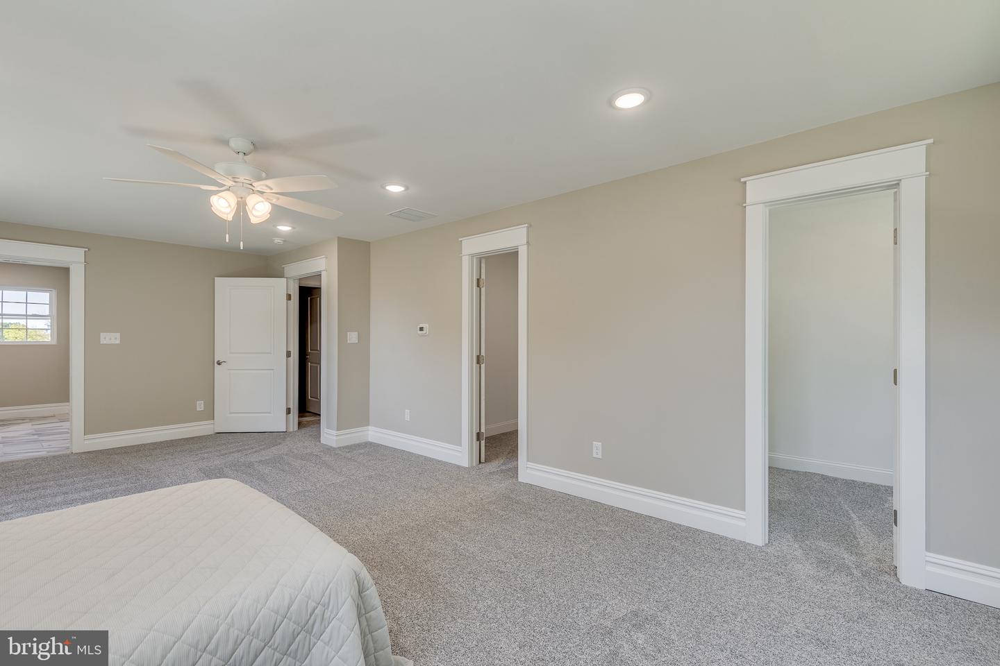 NJBL2120970 Property Photo 32