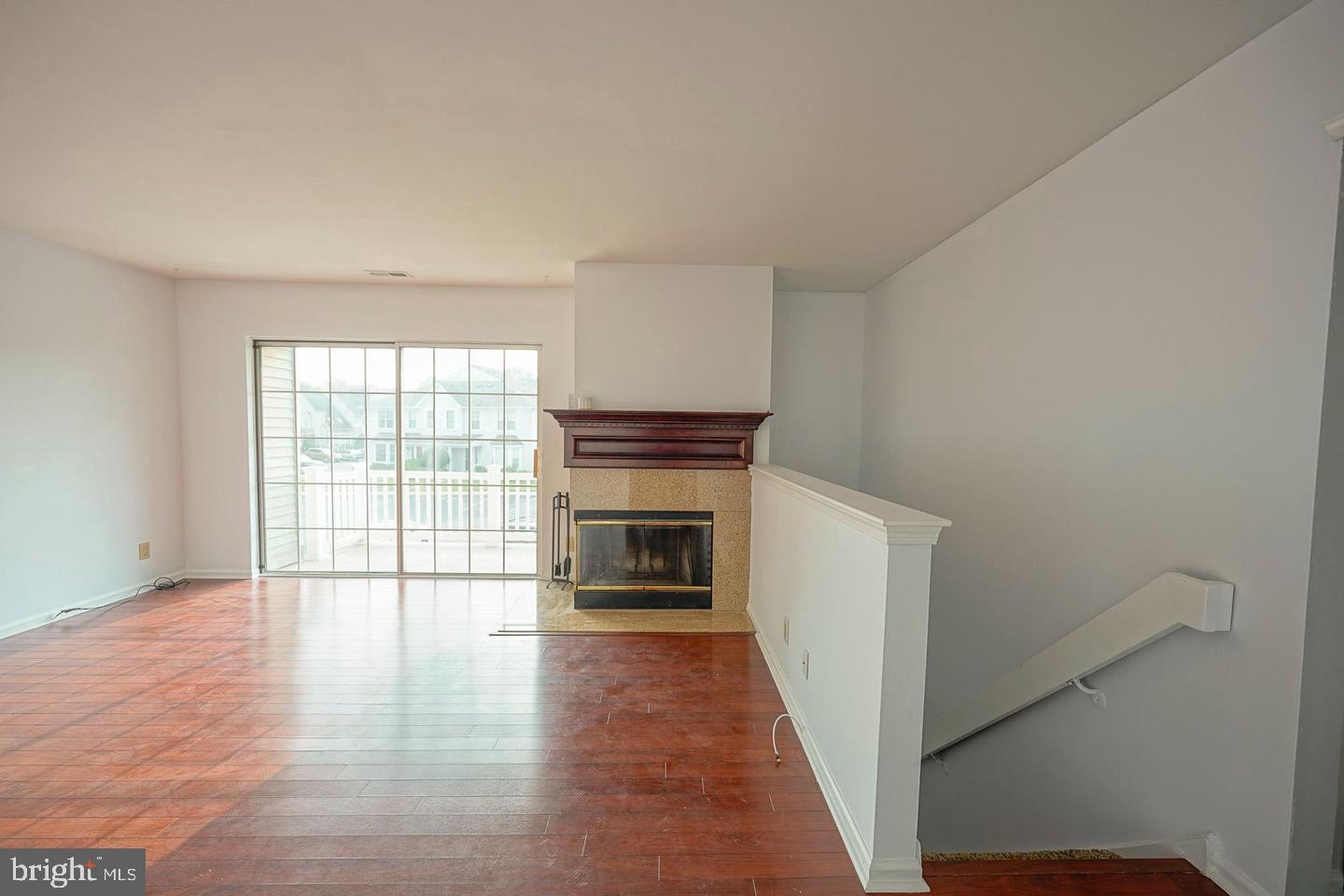 3102-b Limestone Way Property Photo 9
