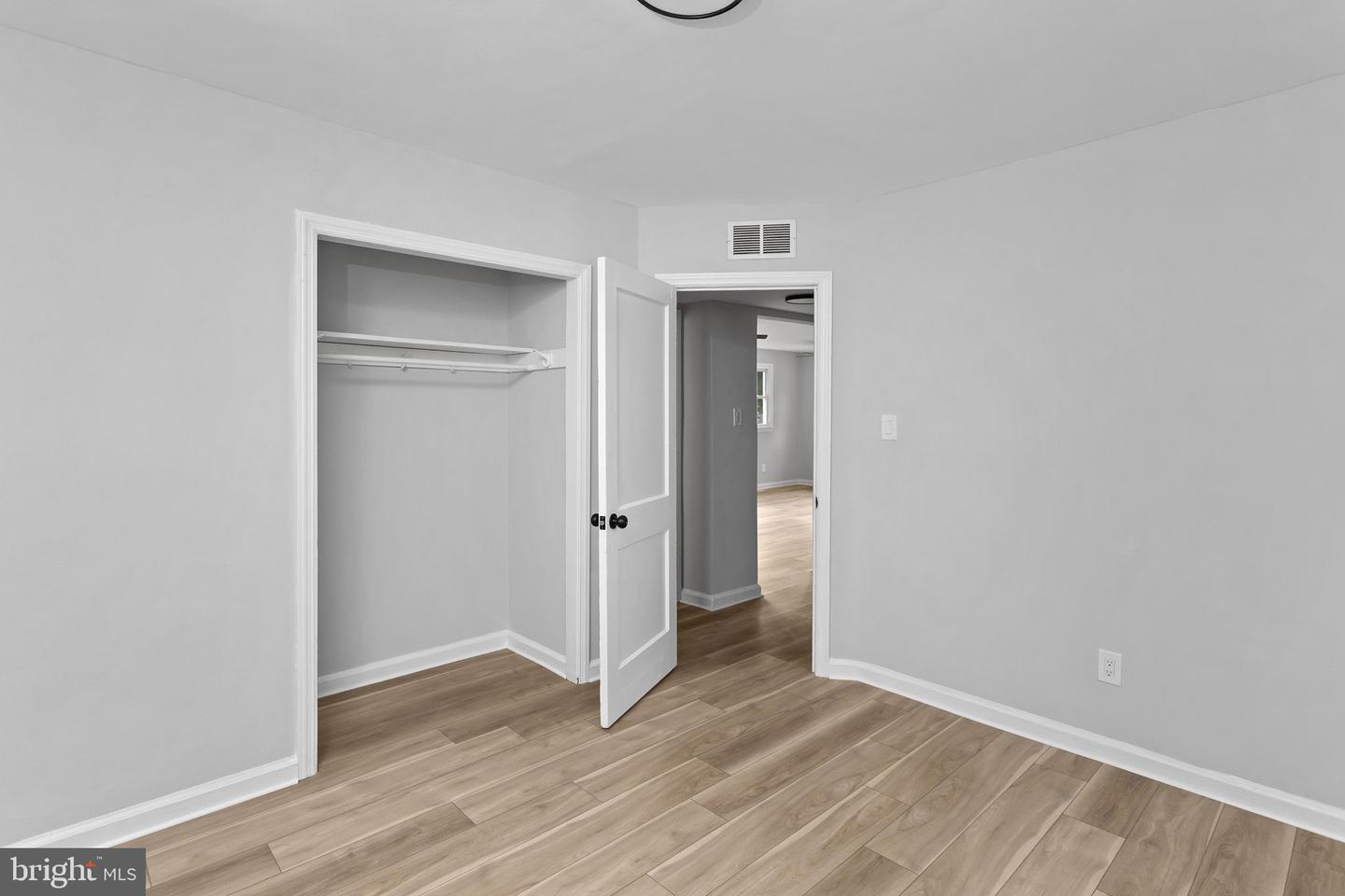 31 Farnsworth Ave Property Photo 18