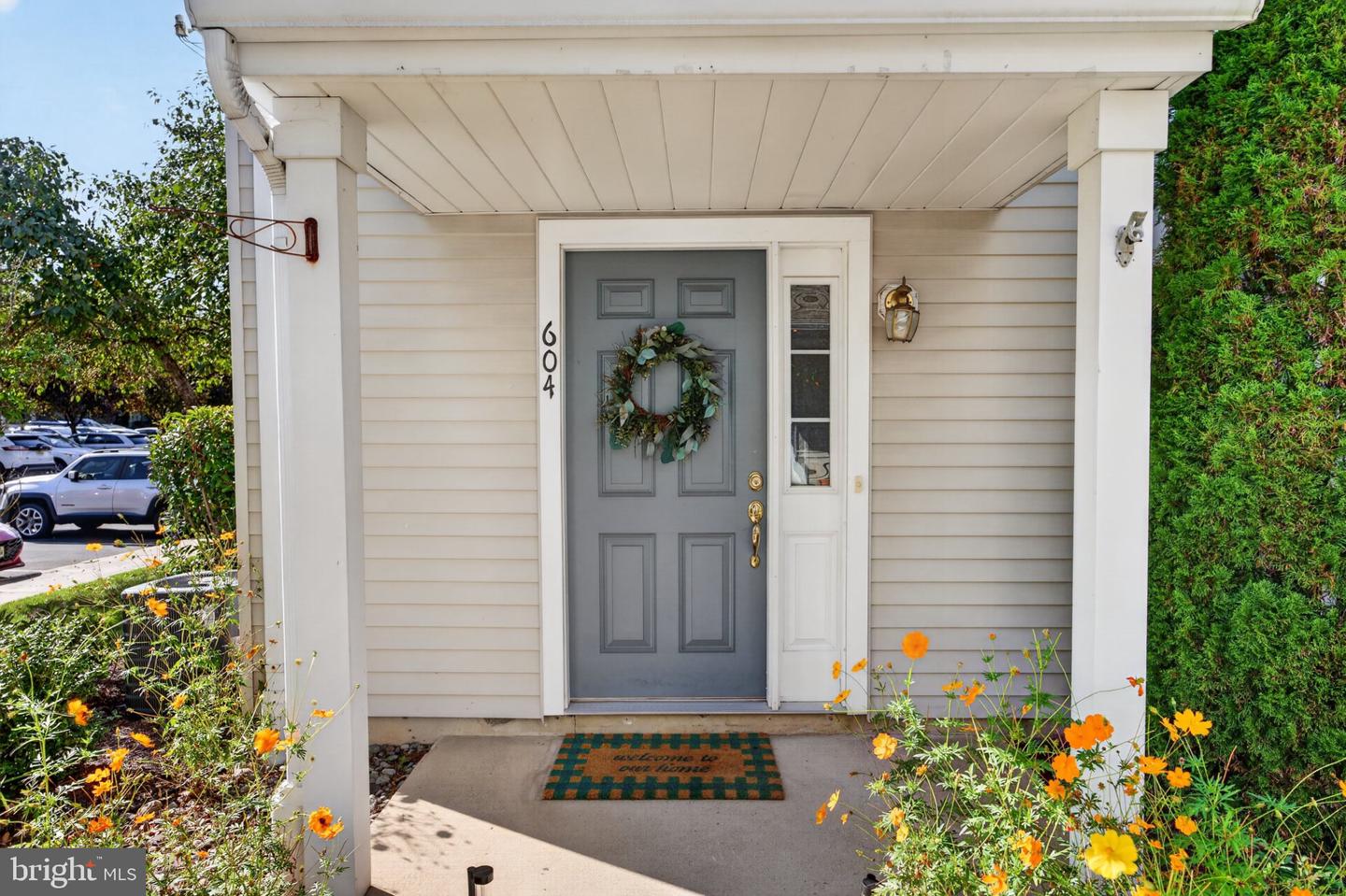604 OSWEGO CT Property Photo 1