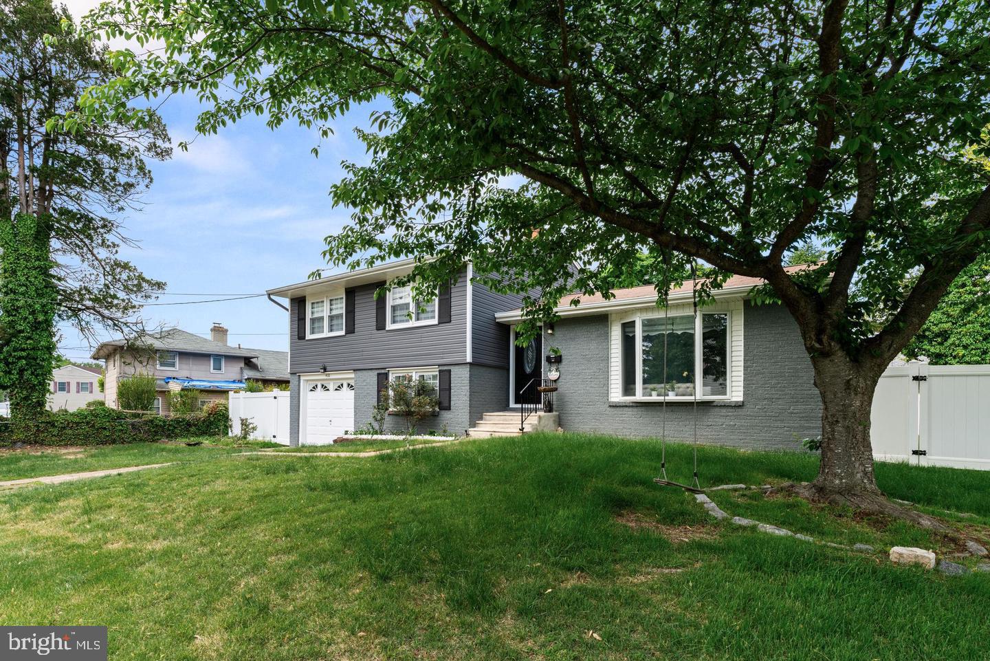 410 Taft Pl Property Photo 6