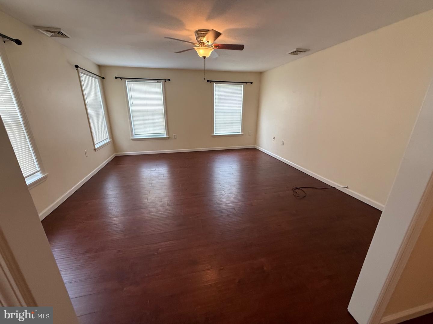 30 E Union St Property Photo 5