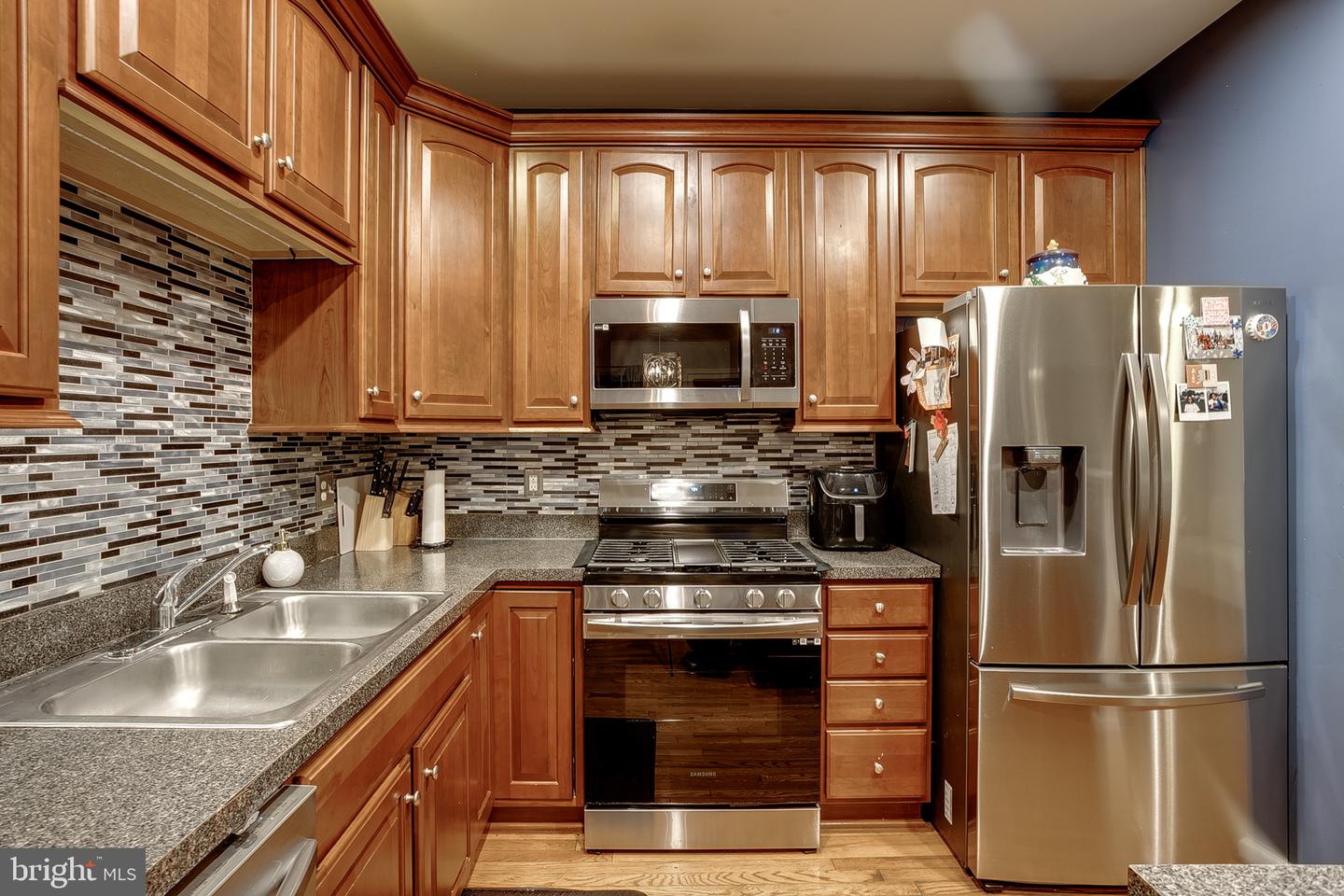 8 Peppermint Dr Property Photo 3