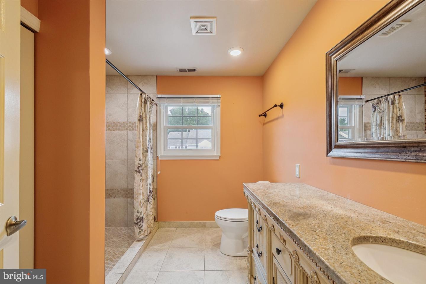 7602-b Normandy Dr Property Photo 17