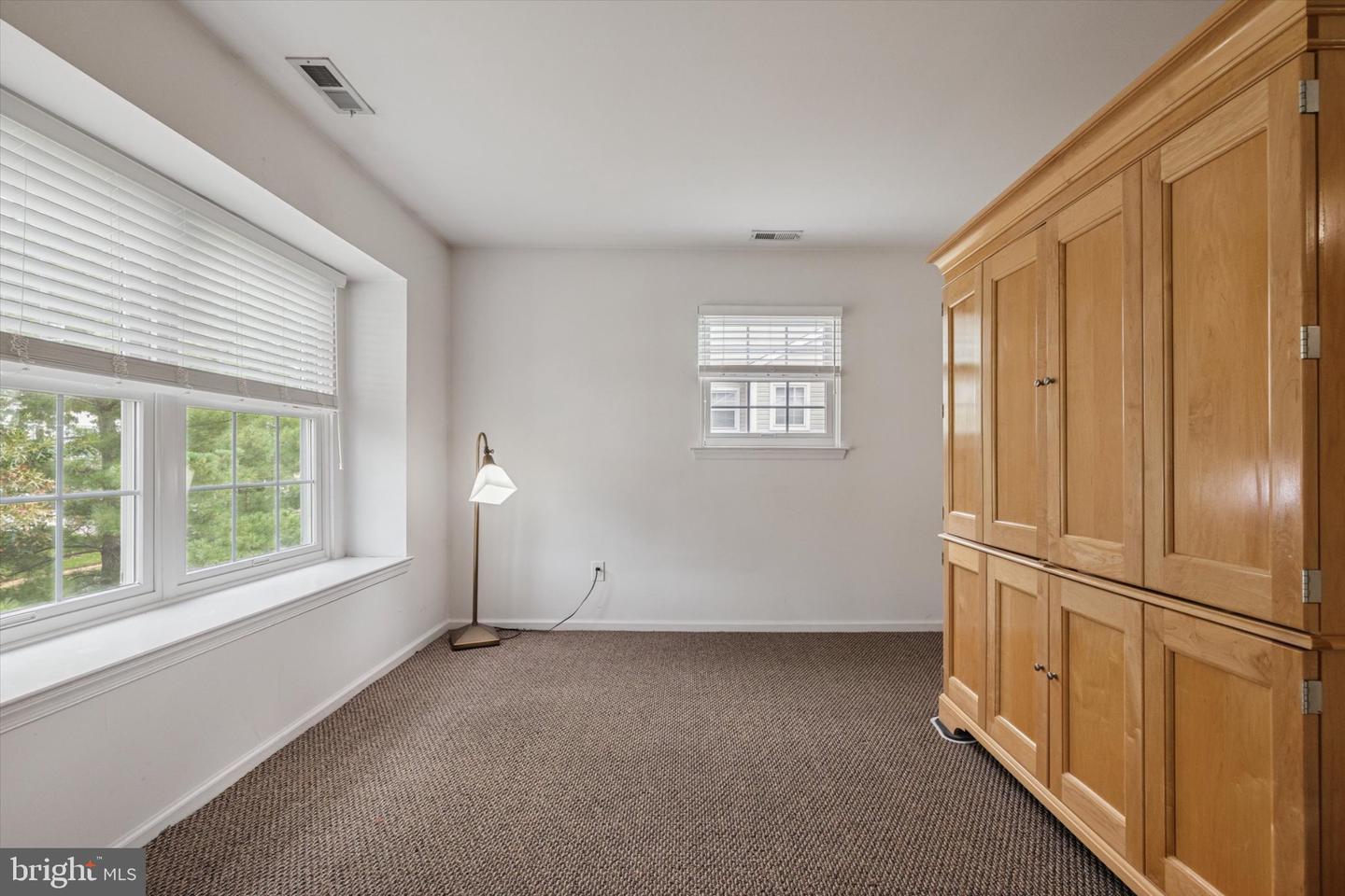 7602-b Normandy Dr Property Photo 18