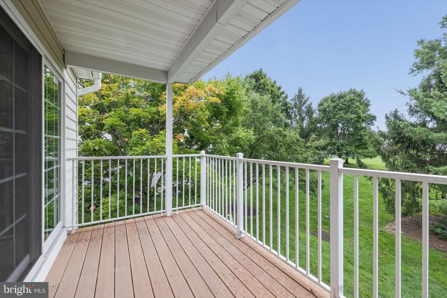 7602-b Normandy Dr Property Photo 23