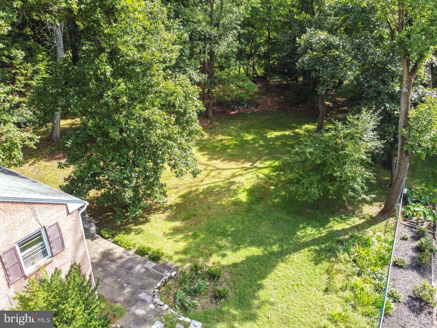 NJBL2121188 Property Photo 31