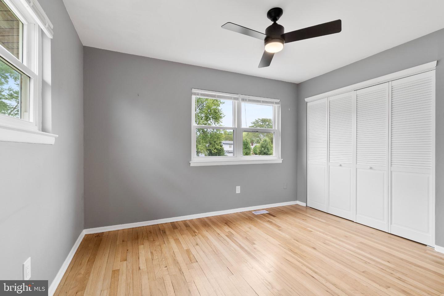 10 Durham Ter Property Photo 19