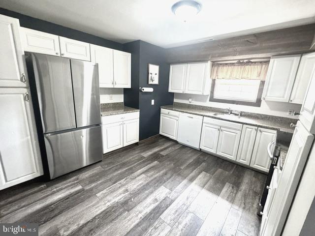 2309 Walnut Ave Property Photo 6
