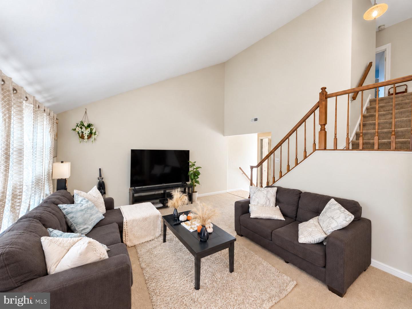 201 Willow Turn Property Photo 5