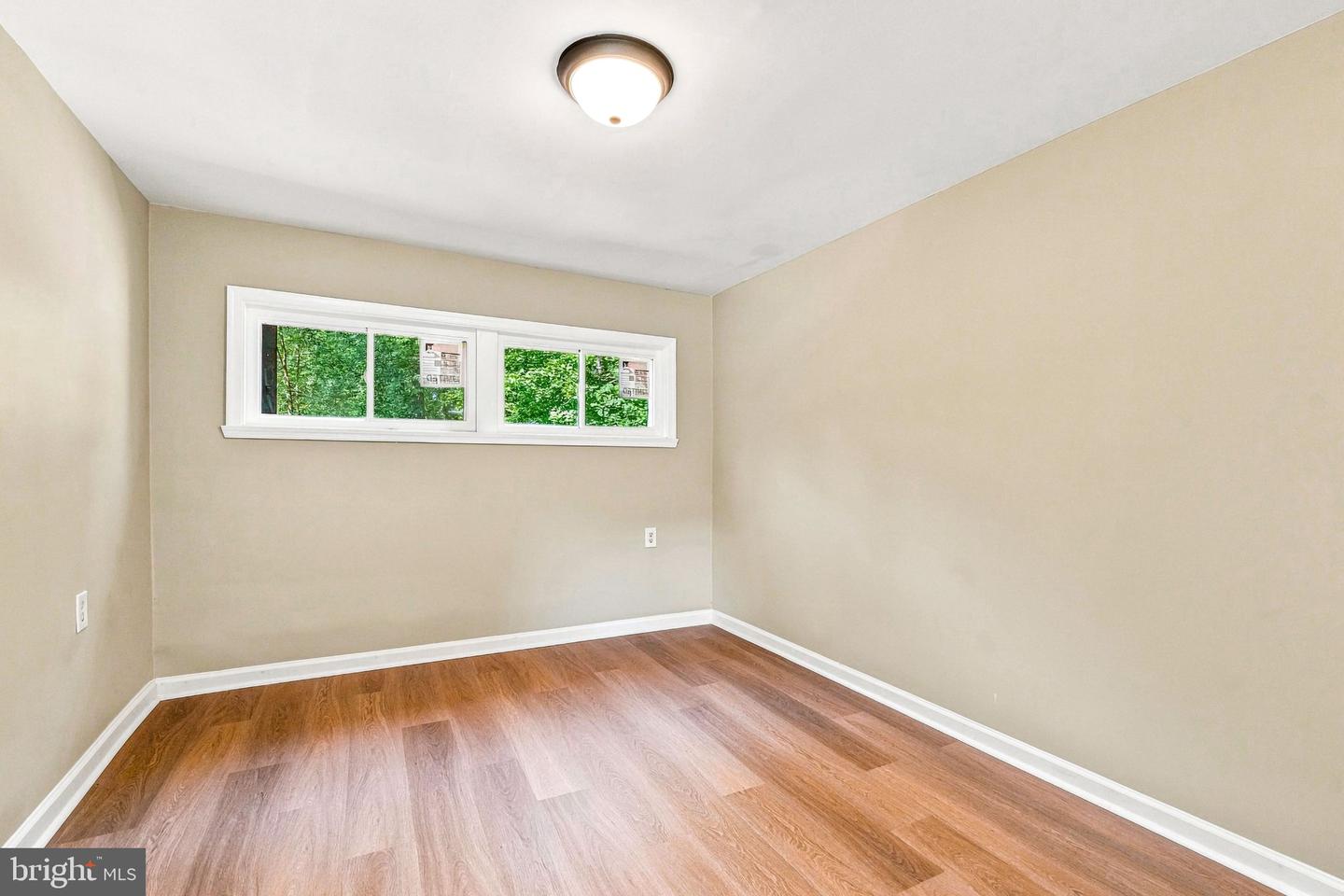 208 Hartford Rd Property Photo 22