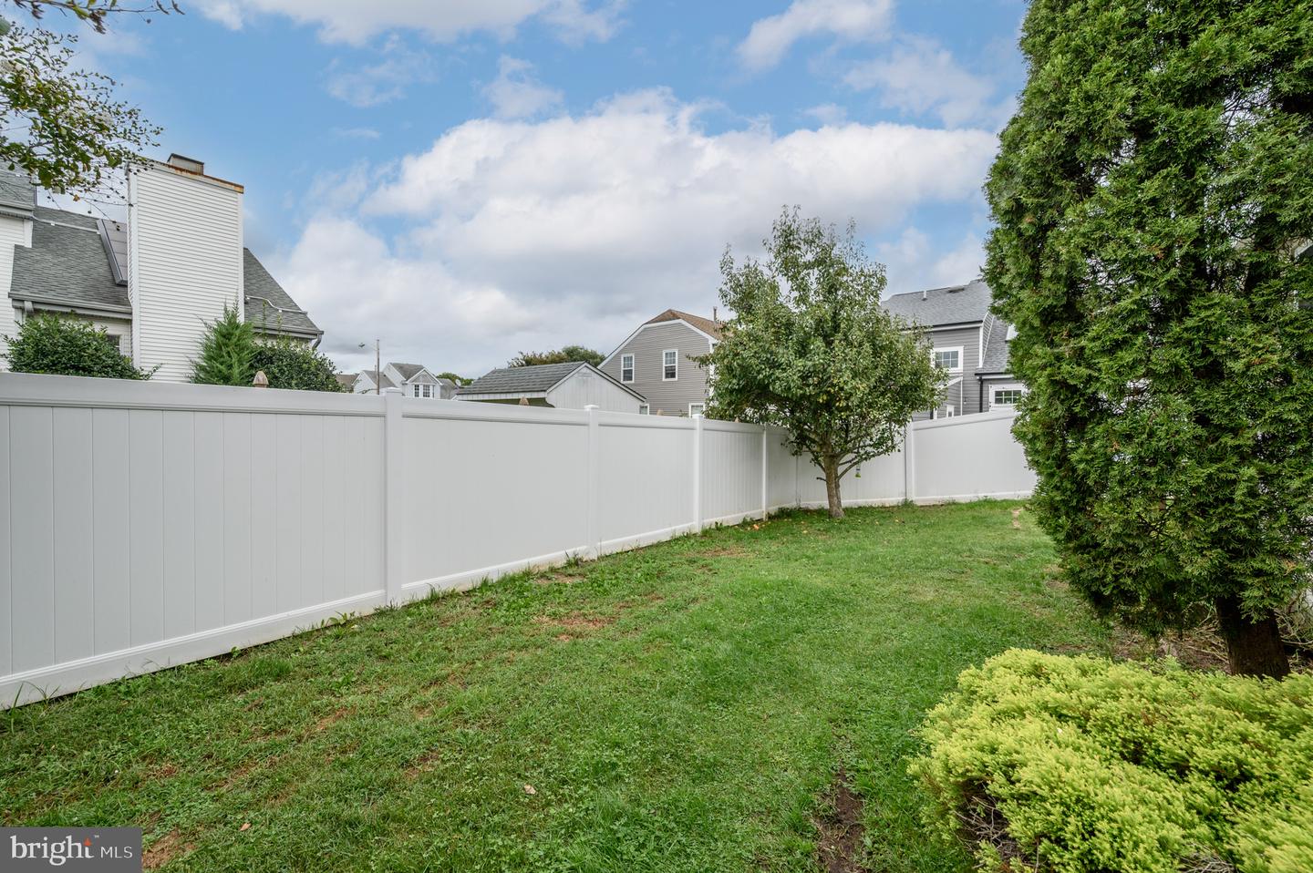 NJBL2121278 Property Photo 30