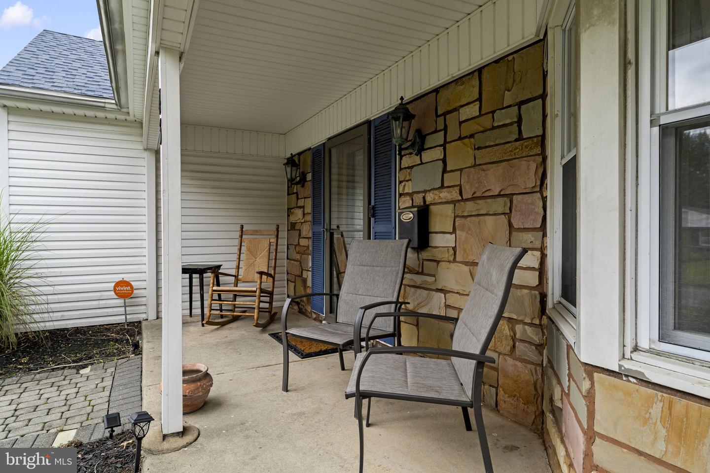 43 Tiffany Ln Property Photo 6