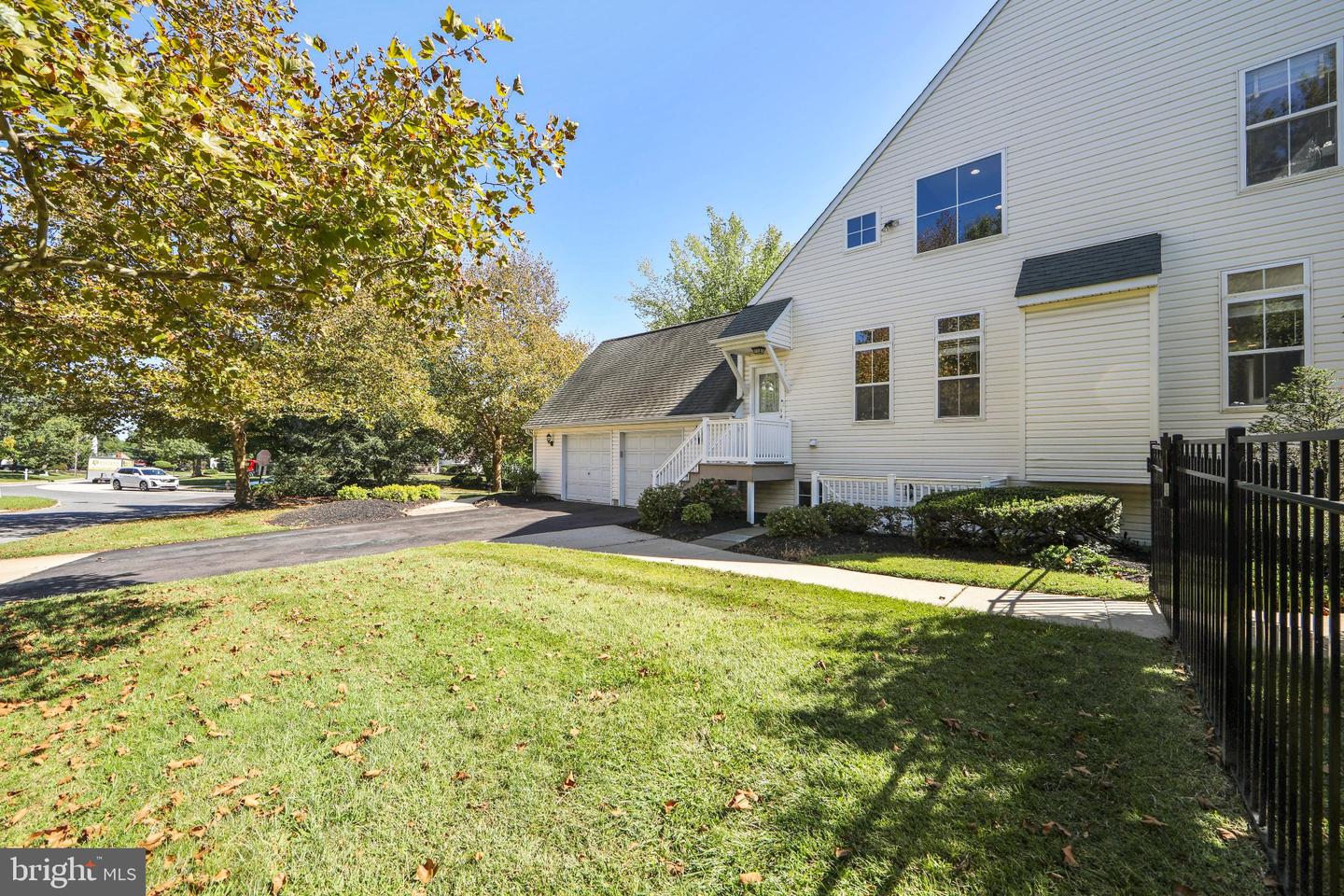 16 Emerson Dr Property Photo 48